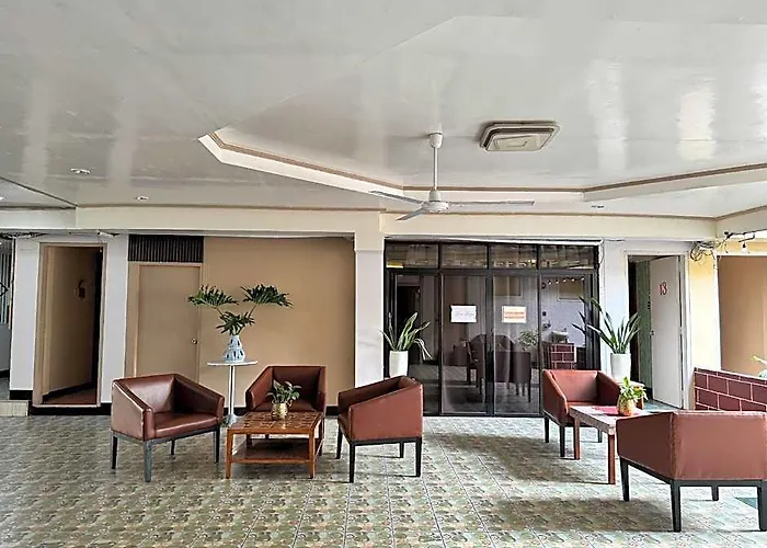 Liza Budget Hotel